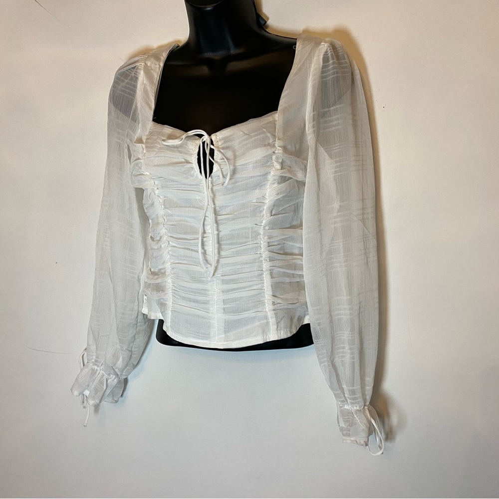 NWT Francesca's Collections White Ruched Blouse